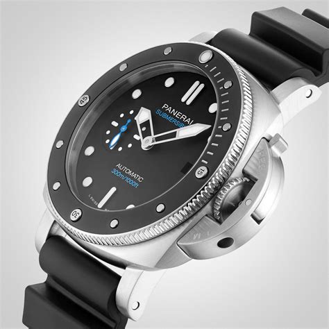 mens panerai submersible watches|More.